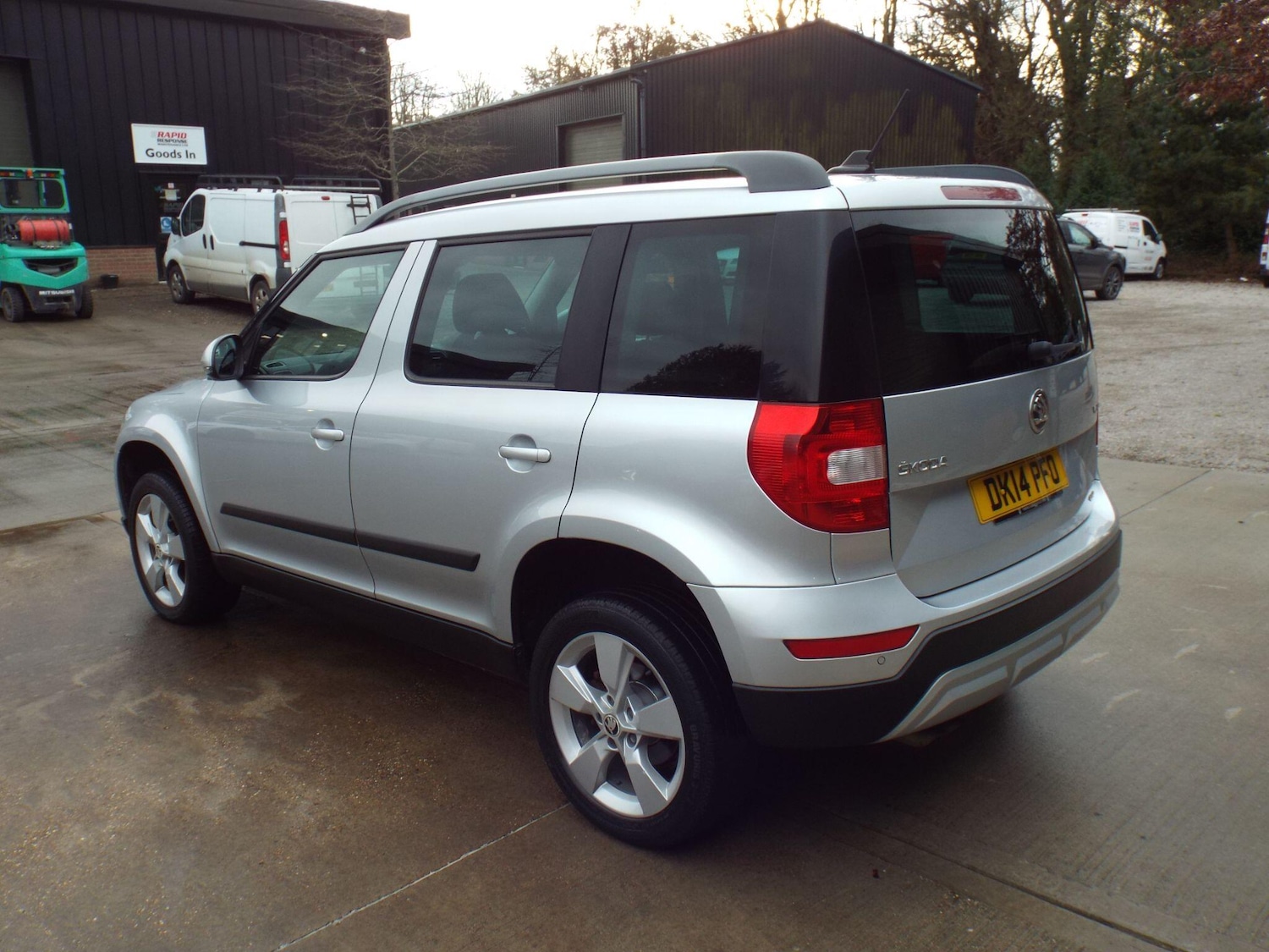Used Skoda Yeti 2014 for sale - 76926373: Photo 3