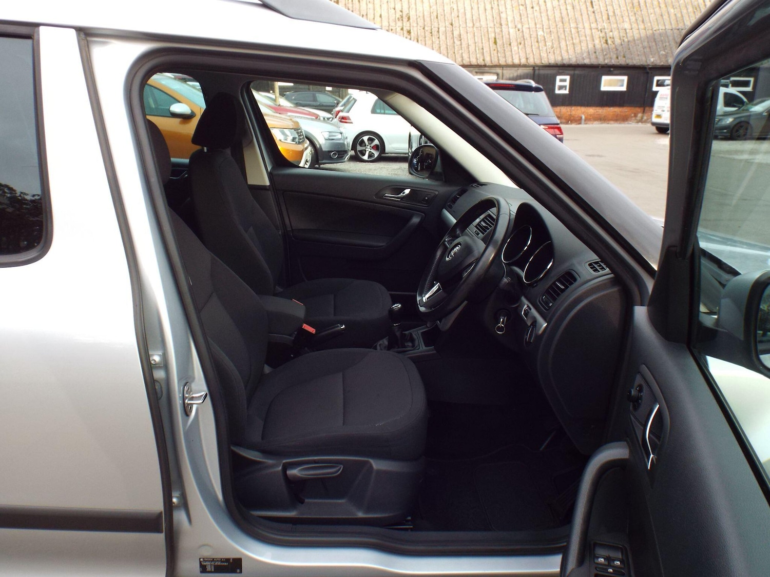 Used Skoda Yeti 2014 for sale - 76926373: Photo 7