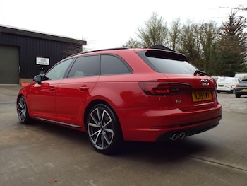 Used Audi A4 Avant 2018 for sale - 77738368: Photo