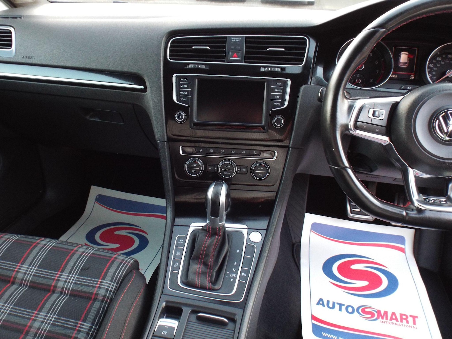 Used Volkswagen Golf 2016 for sale - 76780849: Photo 11