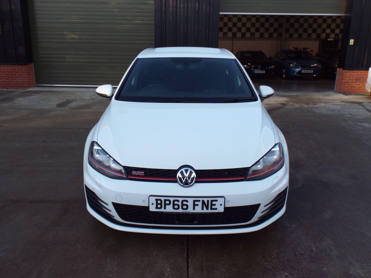 Used Volkswagen Golf 2016 for sale - 76780849: Photo 14