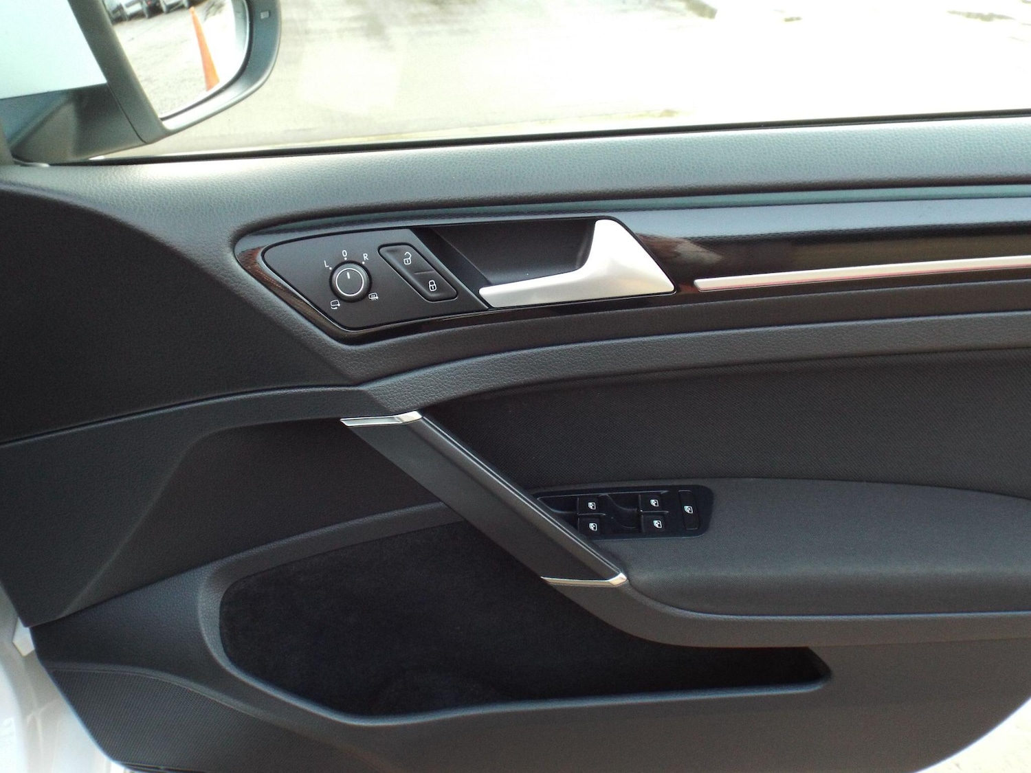 Used Volkswagen Golf 2016 for sale - 76780849: Photo 22