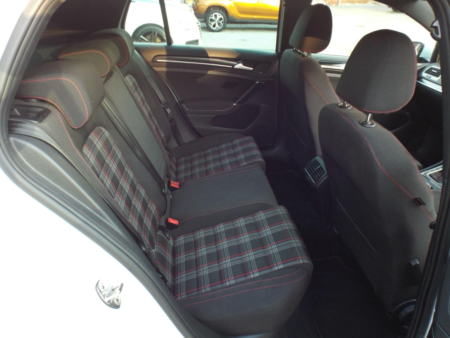 Used Volkswagen Golf 2016 for sale - 76780849: Photo 23