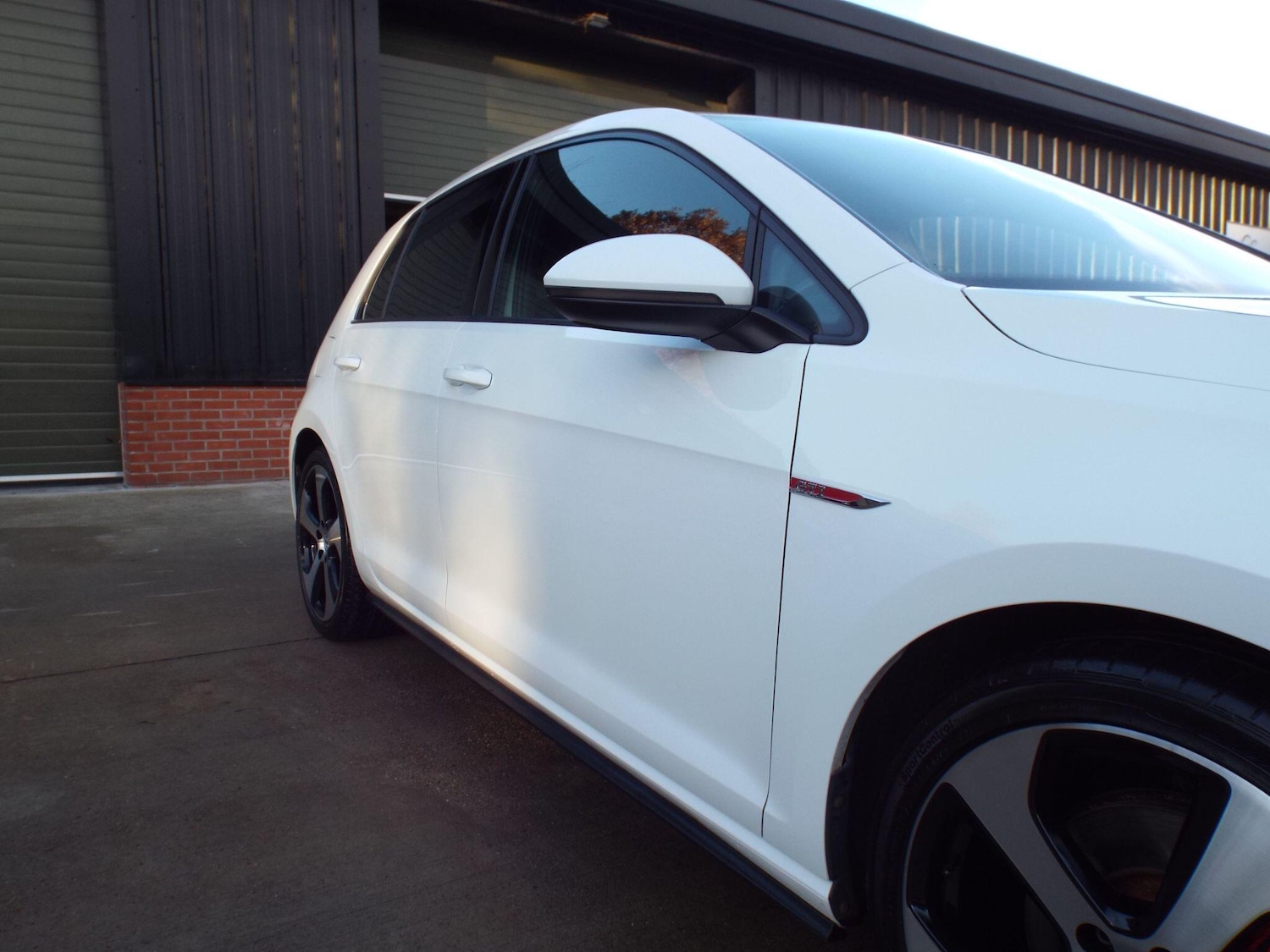 Used Volkswagen Golf 2016 for sale - 76780849: Photo 41