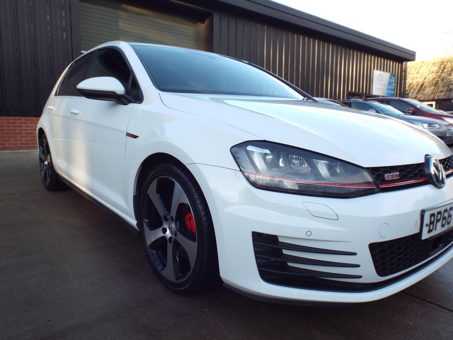 Used Volkswagen Golf 2016 for sale - 76780849: Photo 42