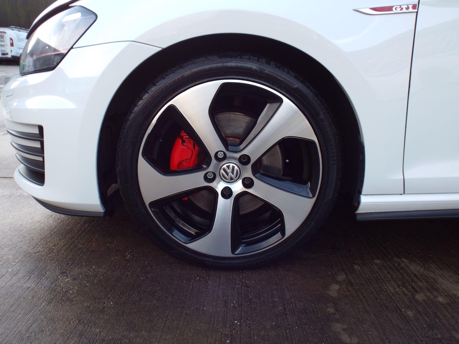 Used Volkswagen Golf 2016 for sale - 76780849: Photo 48