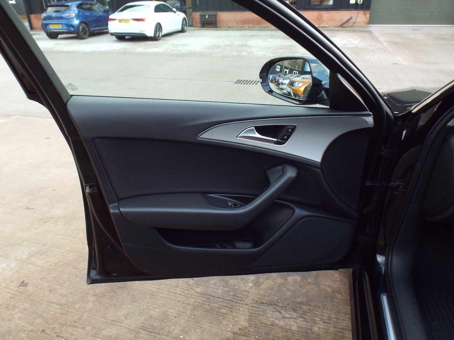 Used Audi A6 Saloon 2016 for sale - 77156308: Photo 31