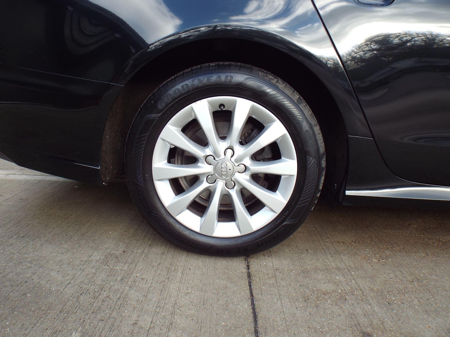 Used Audi A6 Saloon 2016 for sale - 77156308: Photo 37