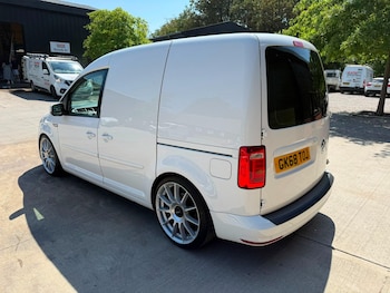 Used Volkswagen Caddy 2018 for sale - 79349448: Photo