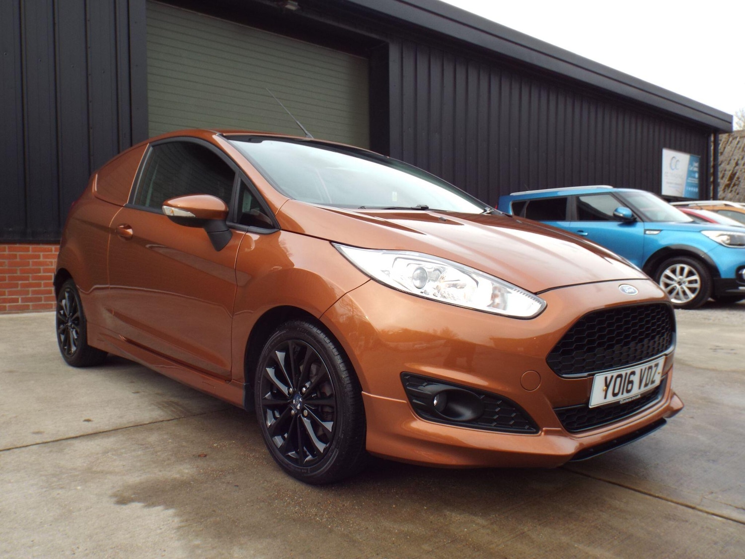 Used Ford Fiesta 2016 for sale - 77908725: Photo 13