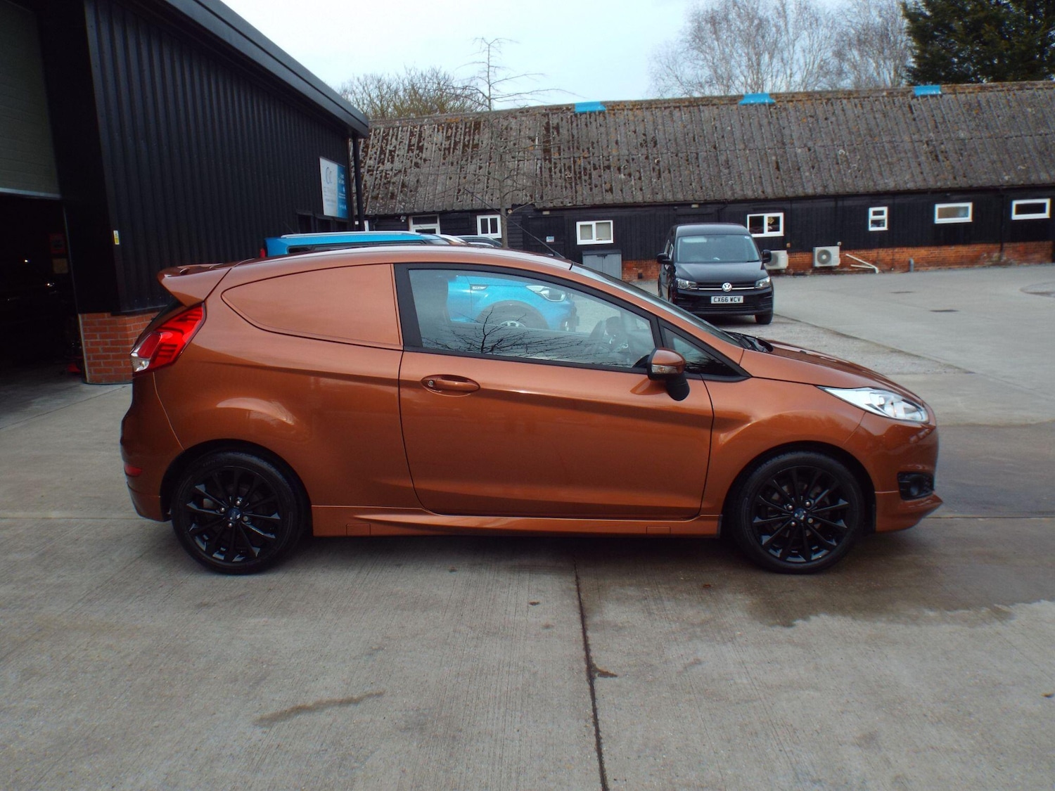 Used Ford Fiesta 2016 for sale - 77908725: Photo 6