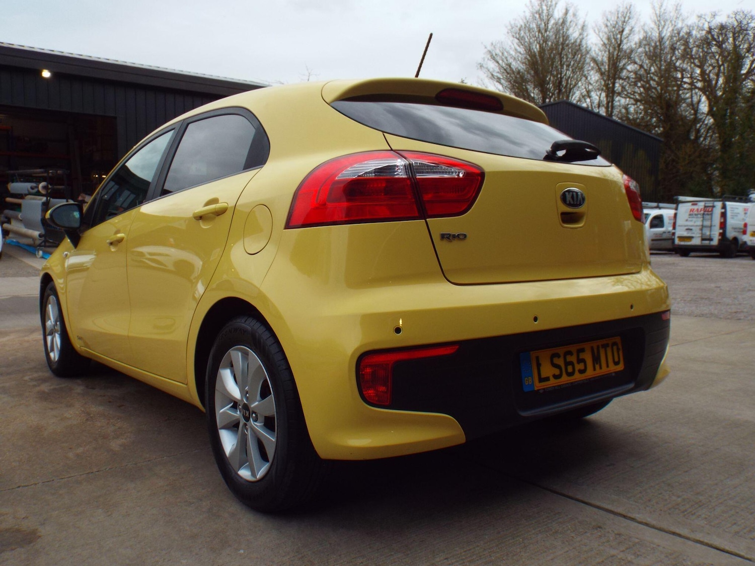 Used Kia Rio 2015 for sale - 77646116: Photo 16