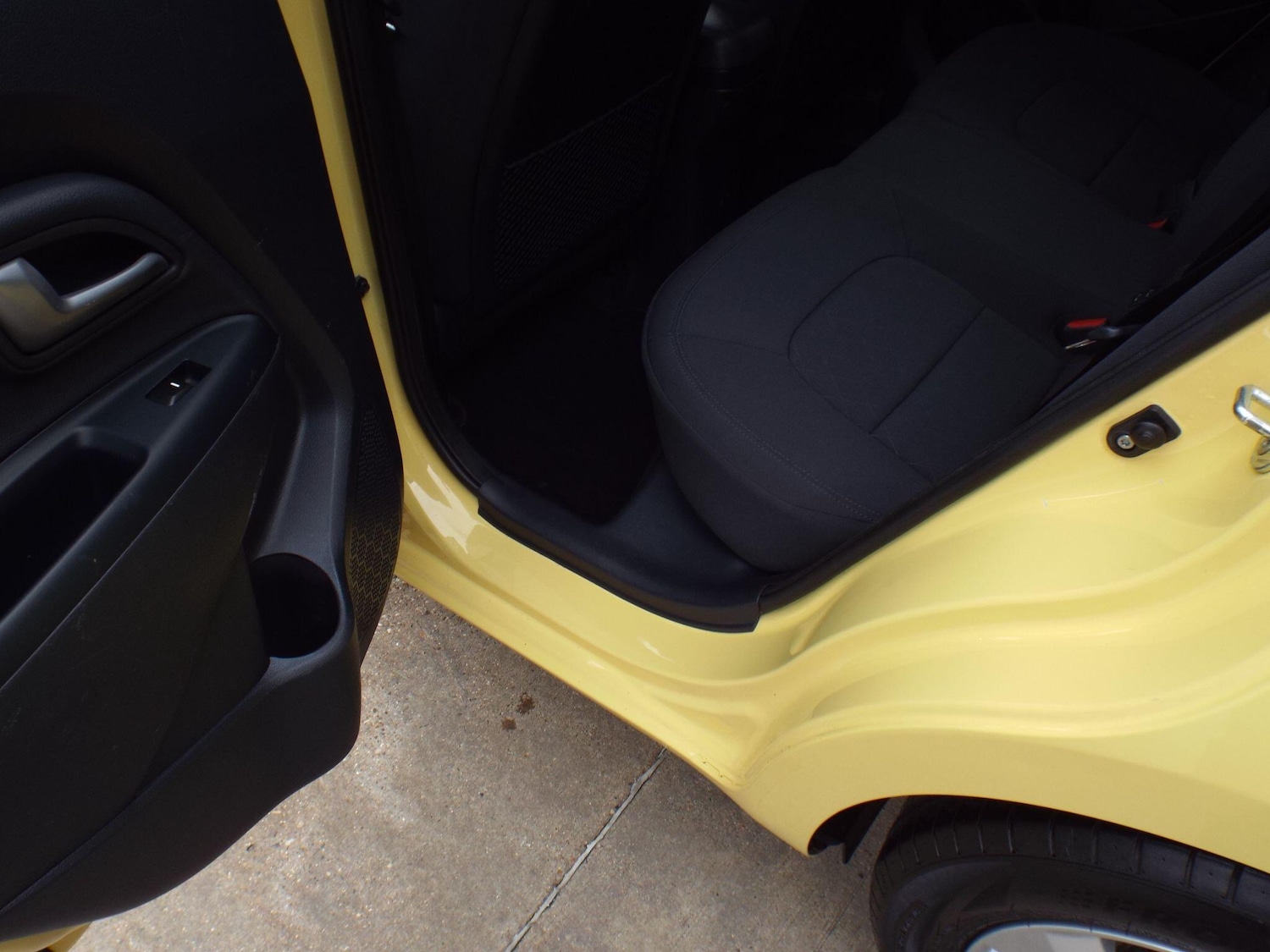 Used Kia Rio 2015 for sale - 77646116: Photo 26