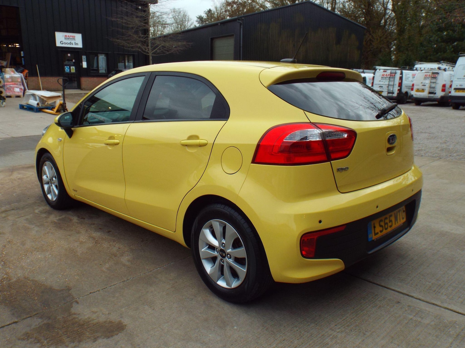 Used Kia Rio 2015 for sale - 77646116: Photo 3