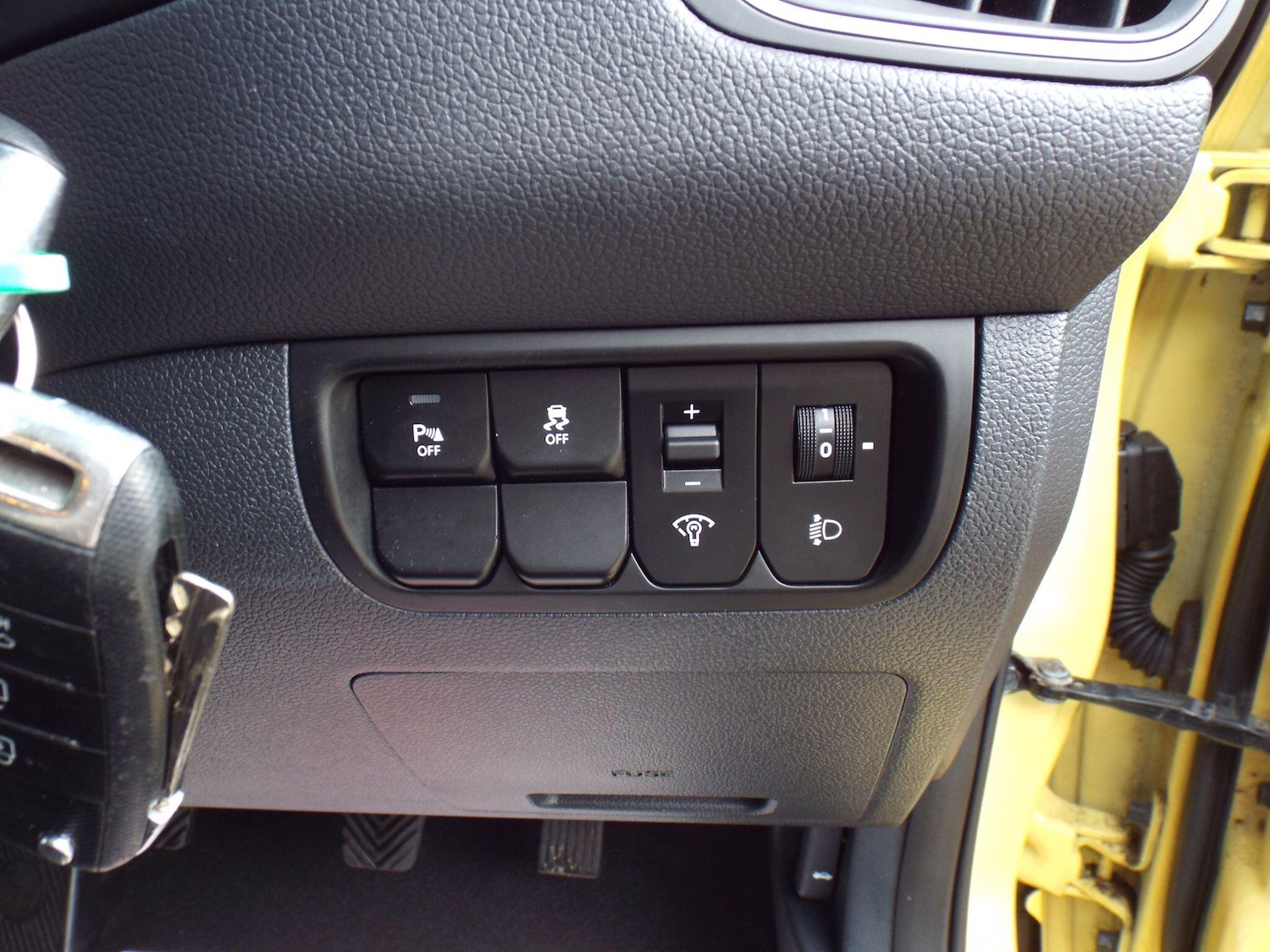 Used Kia Rio 2015 for sale - 77646116: Photo 35