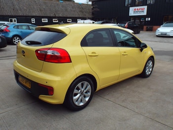 Used Kia Rio 2015 for sale - 77646116: Photo