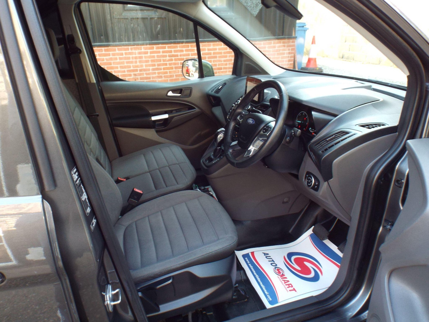 Used Ford Transit Connect 2020 for sale - 77958115: Photo 19