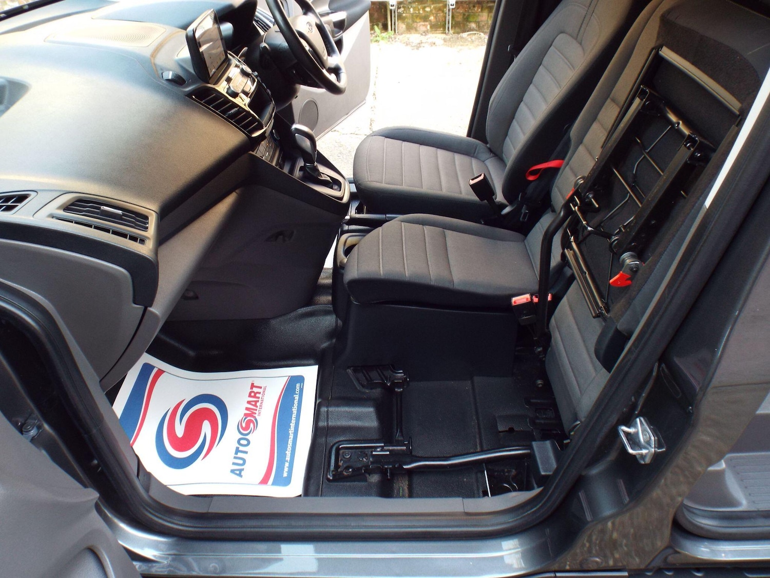 Used Ford Transit Connect 2020 for sale - 77958115: Photo 29