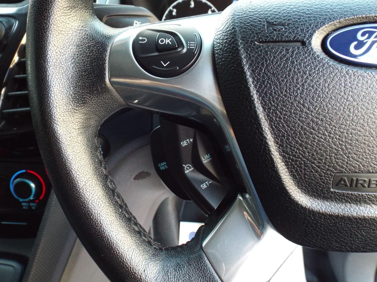 Used Ford Transit Connect 2020 for sale - 77958115: Photo 35