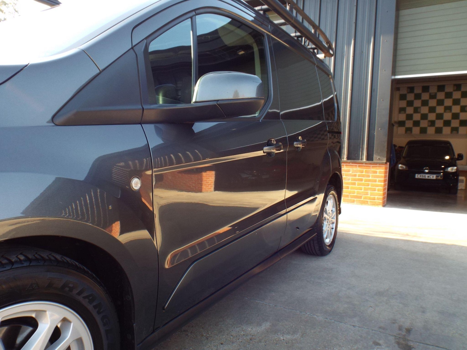 Used Ford Transit Connect 2020 for sale - 77958115: Photo 42