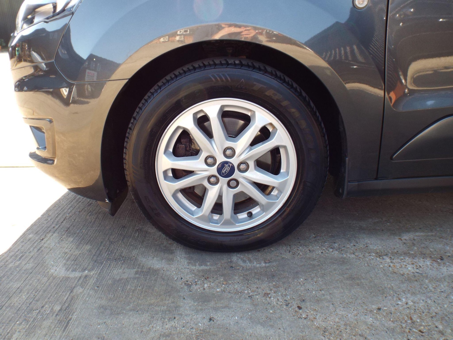 Used Ford Transit Connect 2020 for sale - 77958115: Photo 47