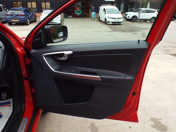 Used Volvo XC60 2016 for sale - 76270967: Photo 21