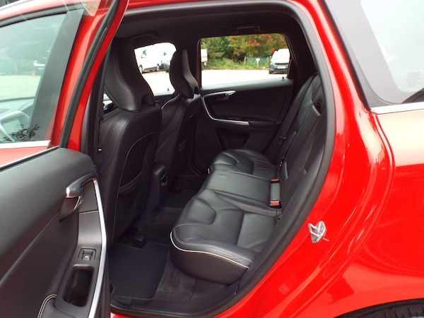 Used Volvo XC60 2016 for sale - 76270967: Photo 28