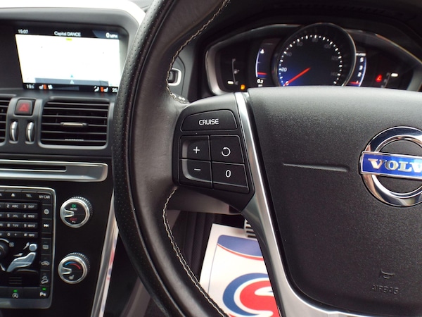 Used Volvo XC60 2016 for sale - 76270967: Photo 37