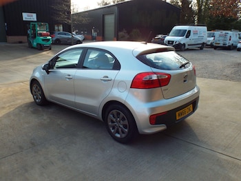 Used Kia Rio 2017 for sale - 77267362: Photo