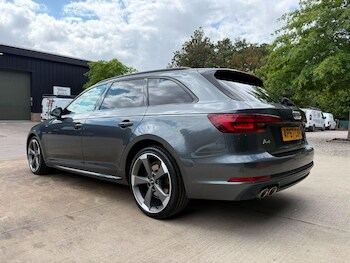Used Audi A4 Avant 2017 for sale - 79601356: Photo