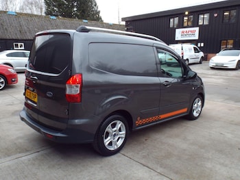 Used Ford Transit Courier 2021 for sale - 77524177: Photo
