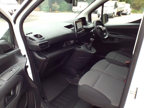 Used Peugeot Partner 2019 for sale - 76240286: Photo 24