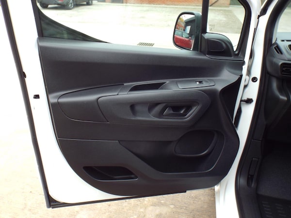 Used Peugeot Partner 2019 for sale - 76240286: Photo 27