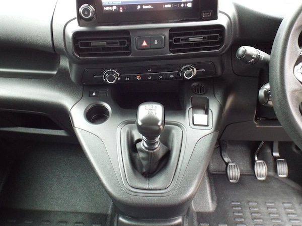 Used Peugeot Partner 2019 for sale - 76240286: Photo 30