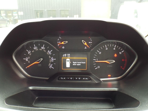 Used Peugeot Partner 2019 for sale - 76240286: Photo 33
