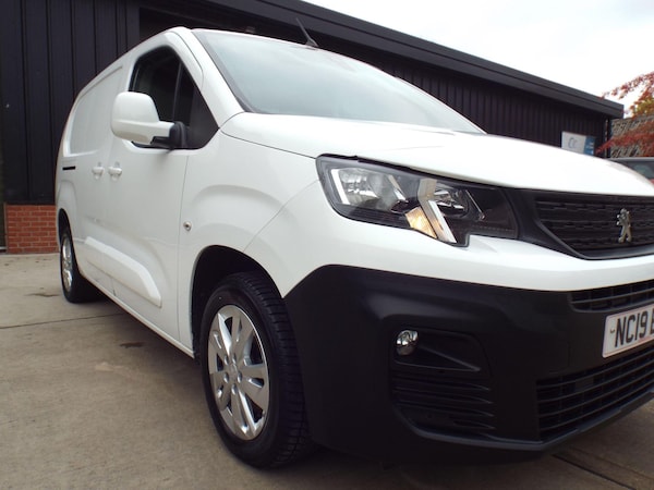 Used Peugeot Partner 2019 for sale - 76240286: Photo 45