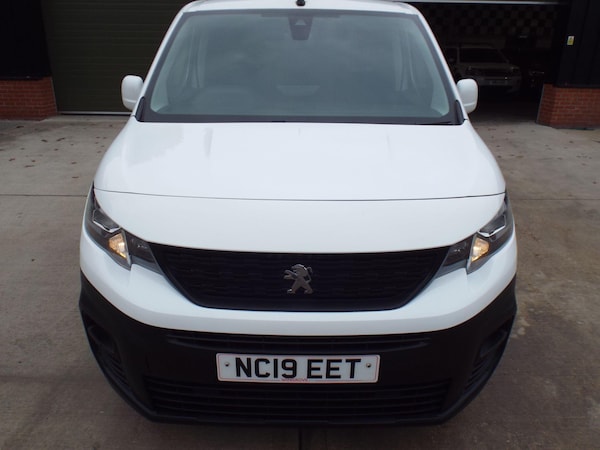 Used Peugeot Partner 2019 for sale - 76240286: Photo 46