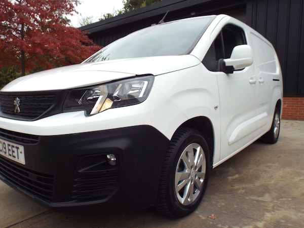 Used Peugeot Partner 2019 for sale - 76240286: Photo 47