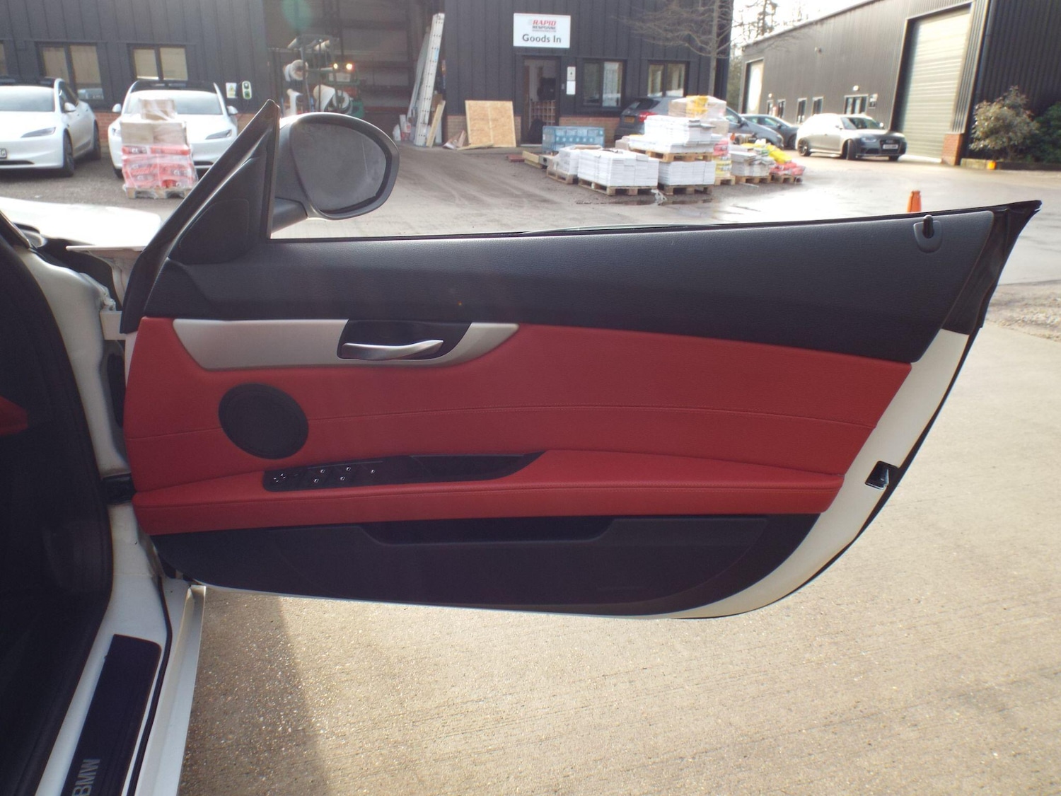 Used BMW Z4 for sale - 77597836: Photo 24