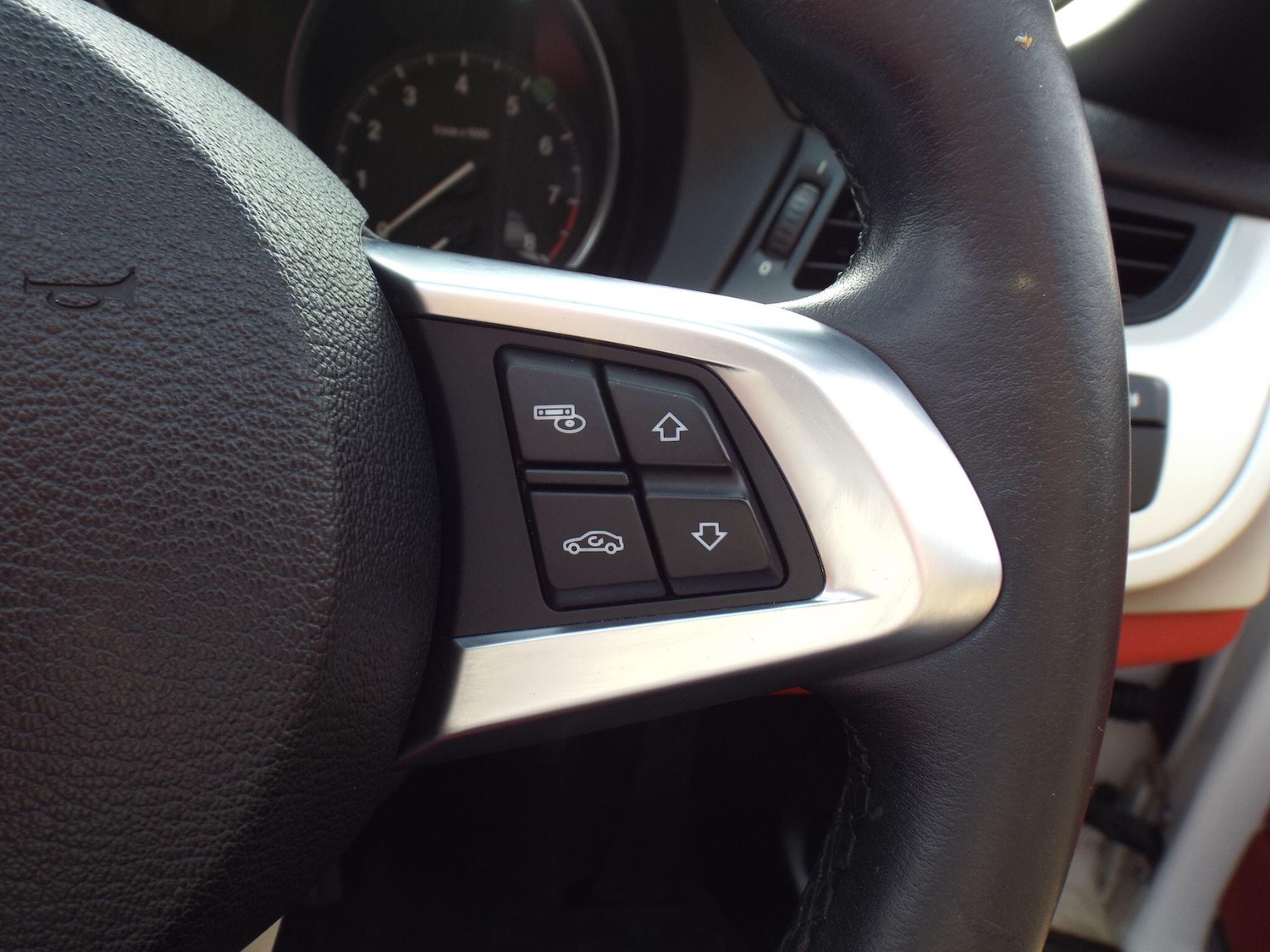 Used BMW Z4 for sale - 77597836: Photo 36