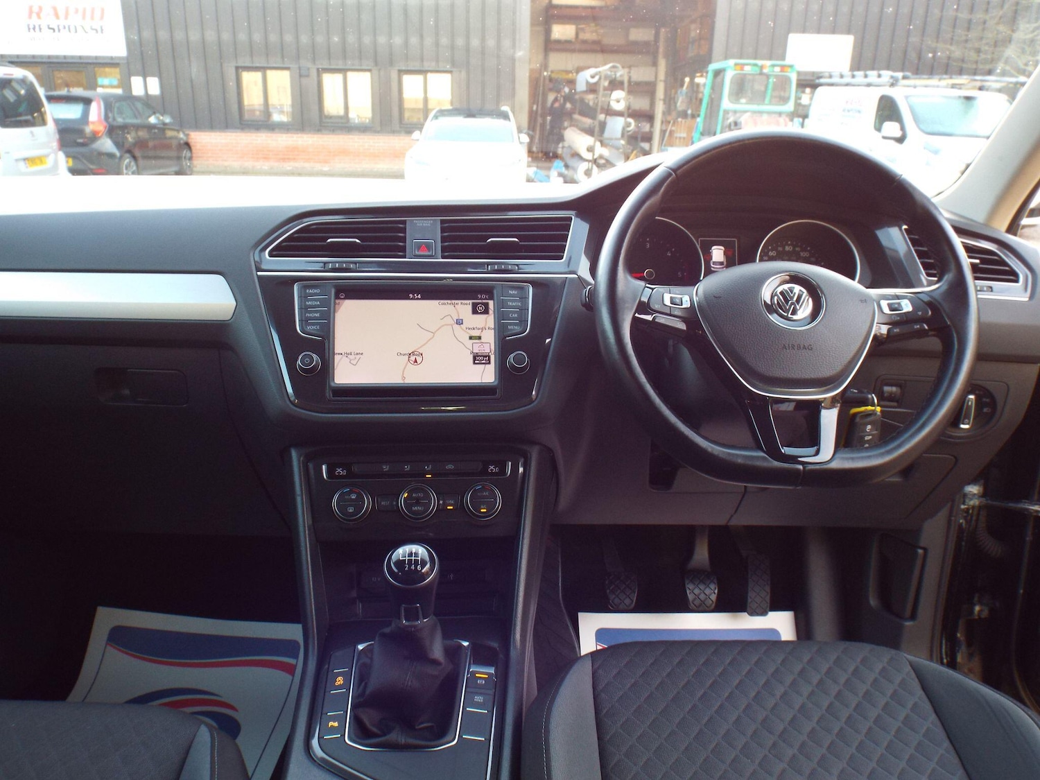 Used Volkswagen Tiguan 2017 for sale - 77016134: Photo 10