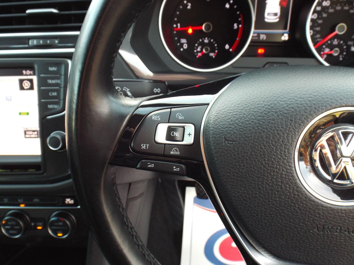 Used Volkswagen Tiguan 2017 for sale - 77016134: Photo 34