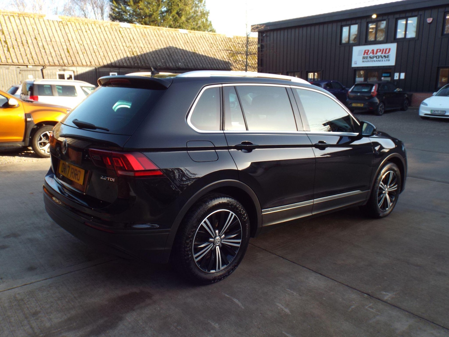 Used Volkswagen Tiguan 2017 for sale - 77016134: Photo 4