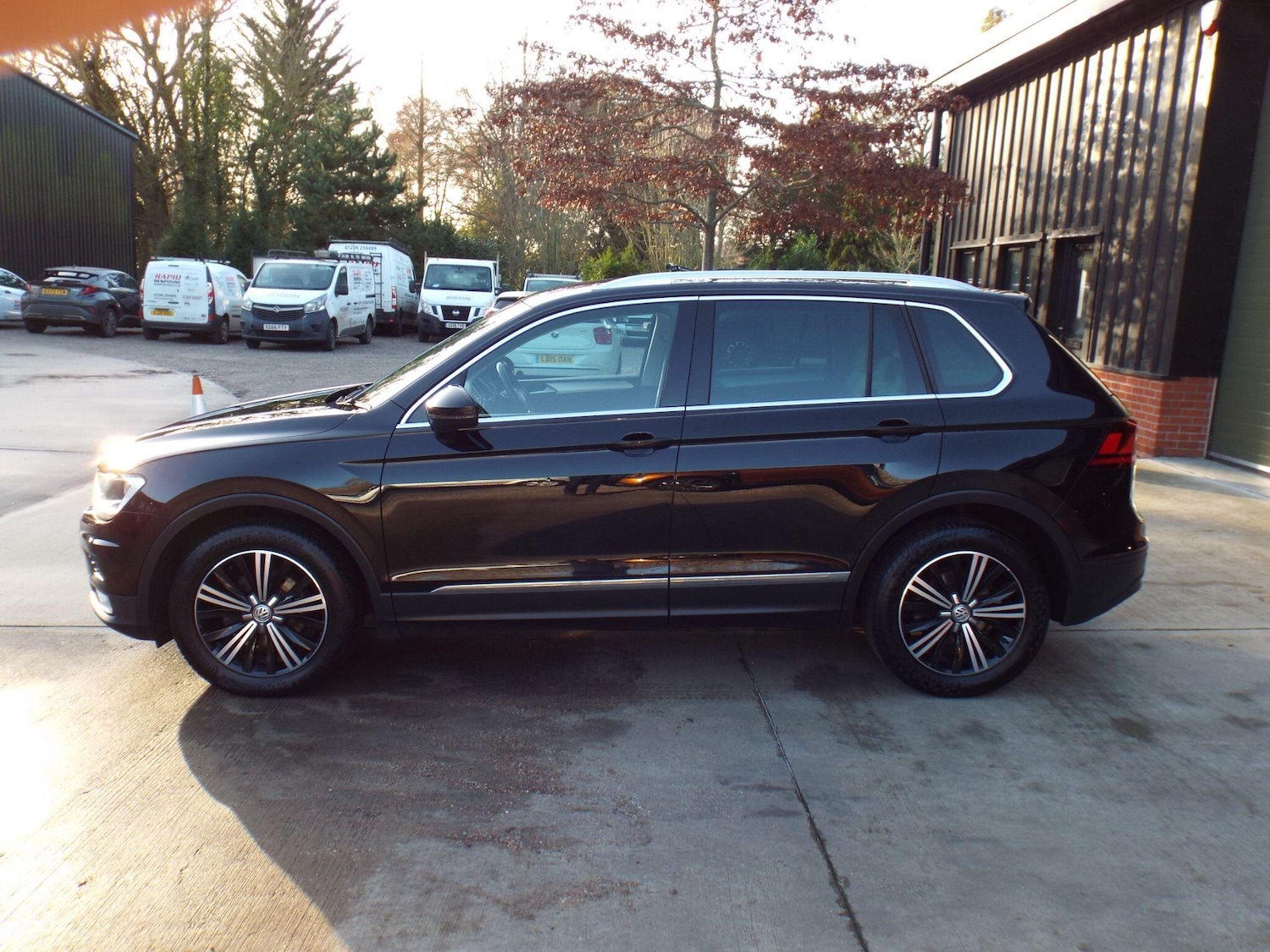 Used Volkswagen Tiguan 2017 for sale - 77016134: Photo 5