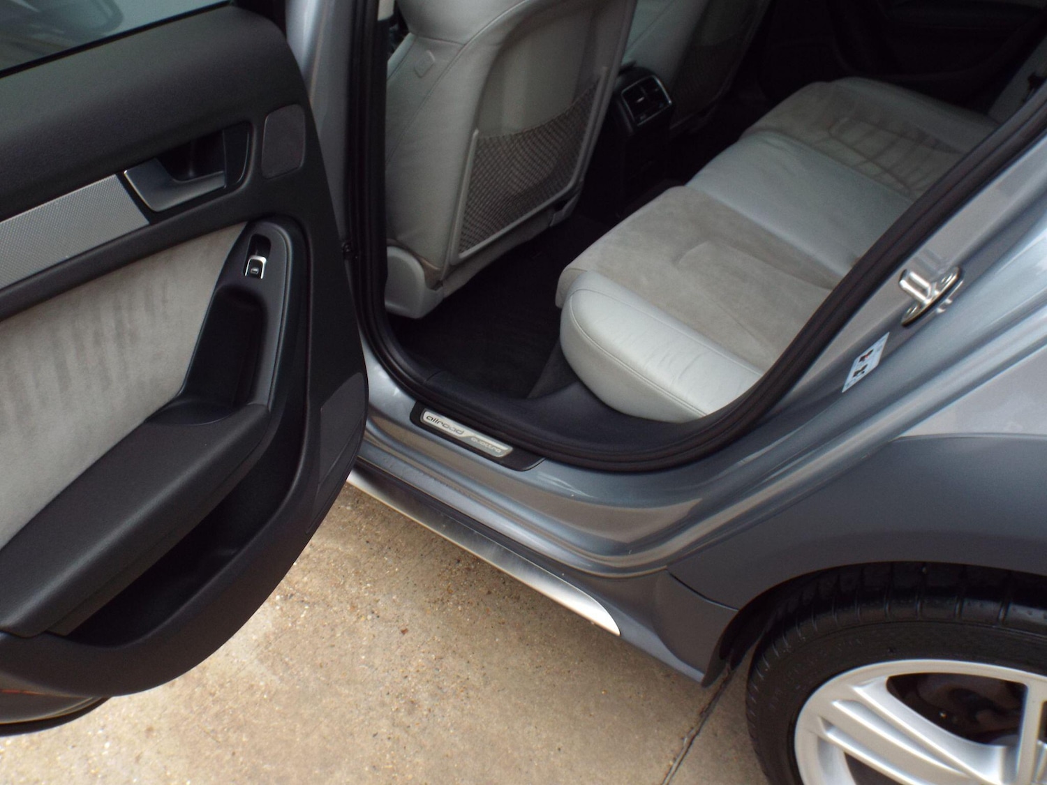 Used Audi A4 Allroad 2015 for sale - 76158774: Photo 30