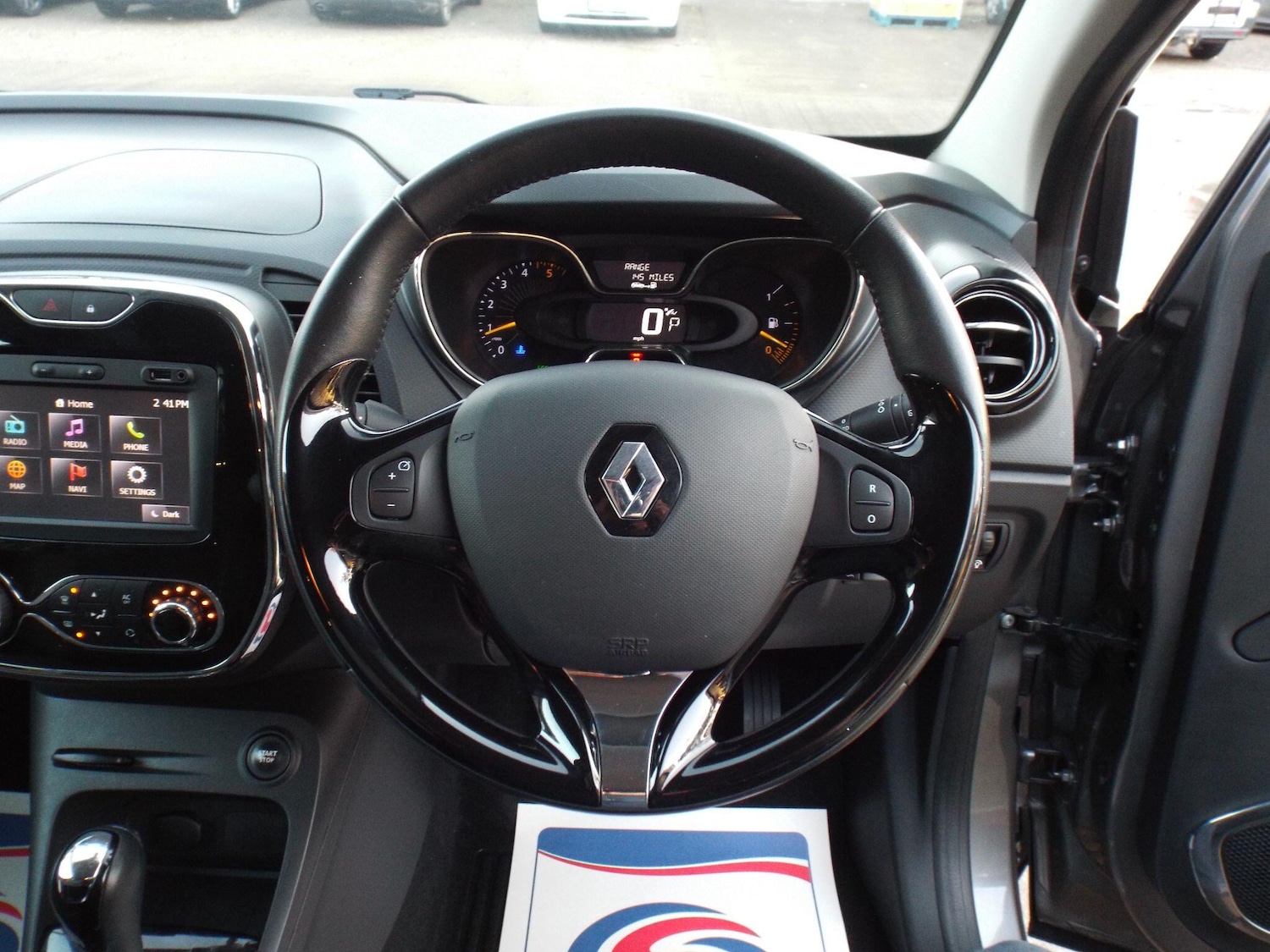 Used Renault Captur 2015 for sale - 76701528: Photo 12