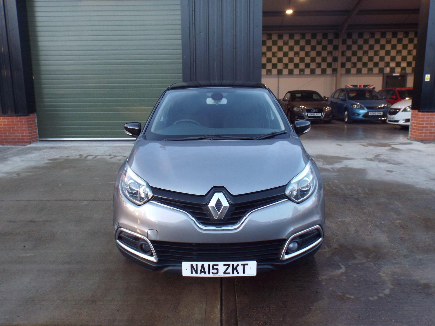 Used Renault Captur 2015 for sale - 76701528: Photo 13