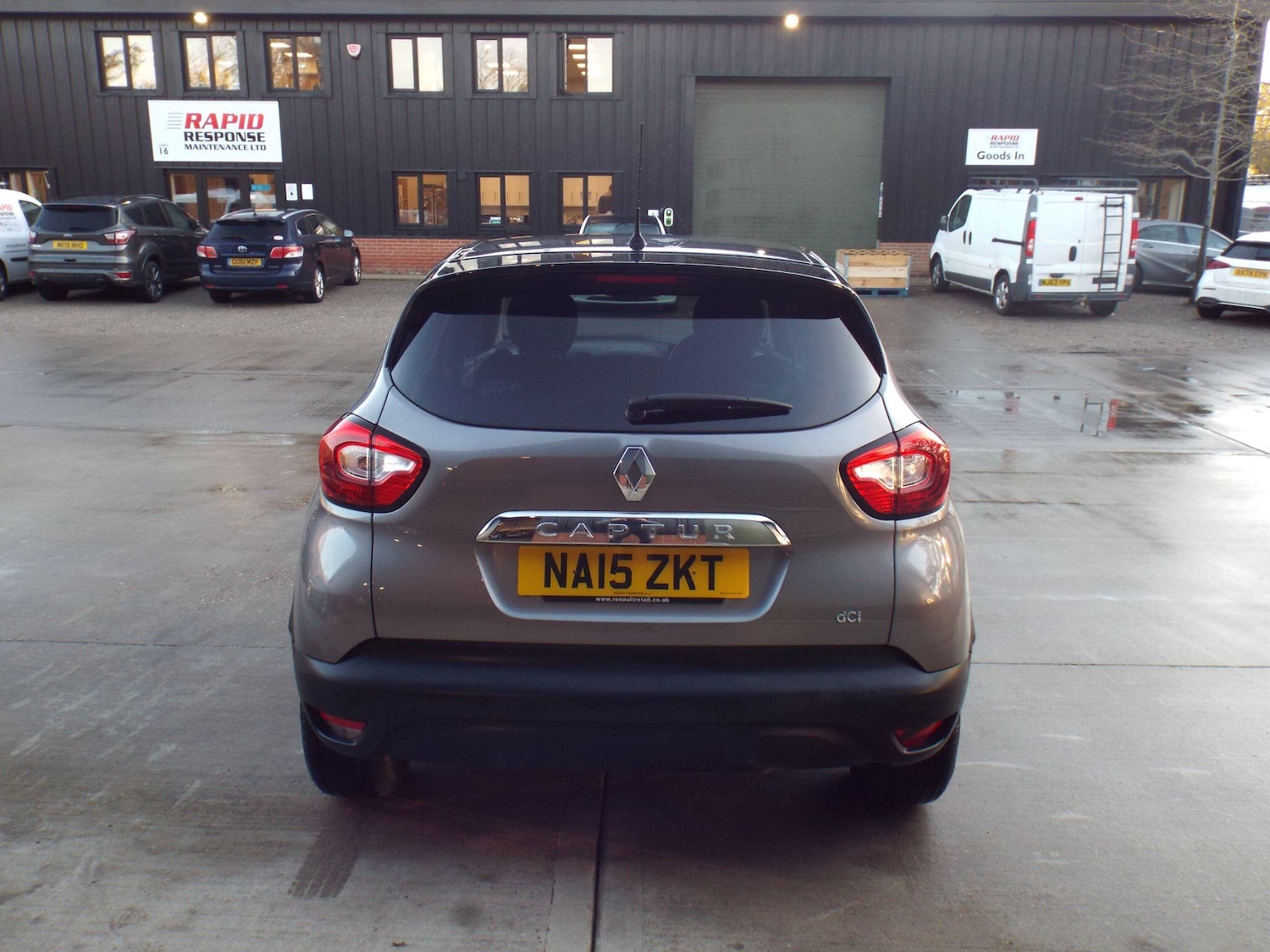 Used Renault Captur 2015 for sale - 76701528: Photo 14