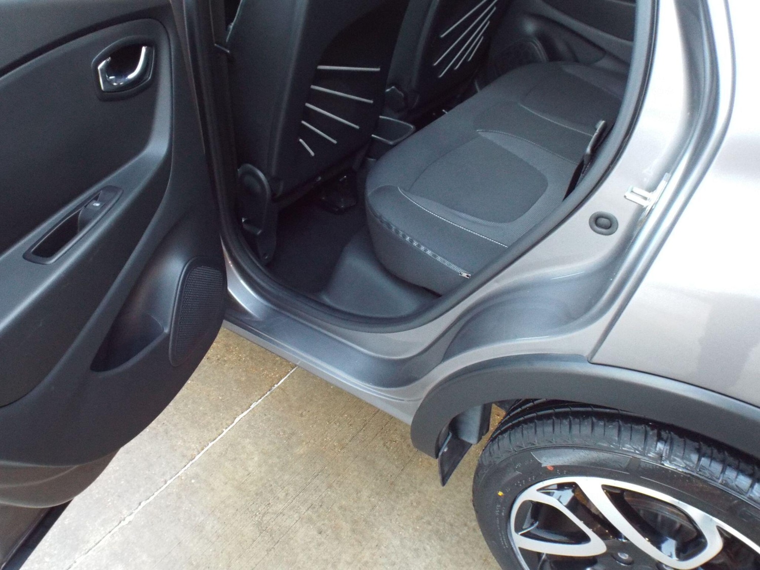 Used Renault Captur 2015 for sale - 76701528: Photo 22