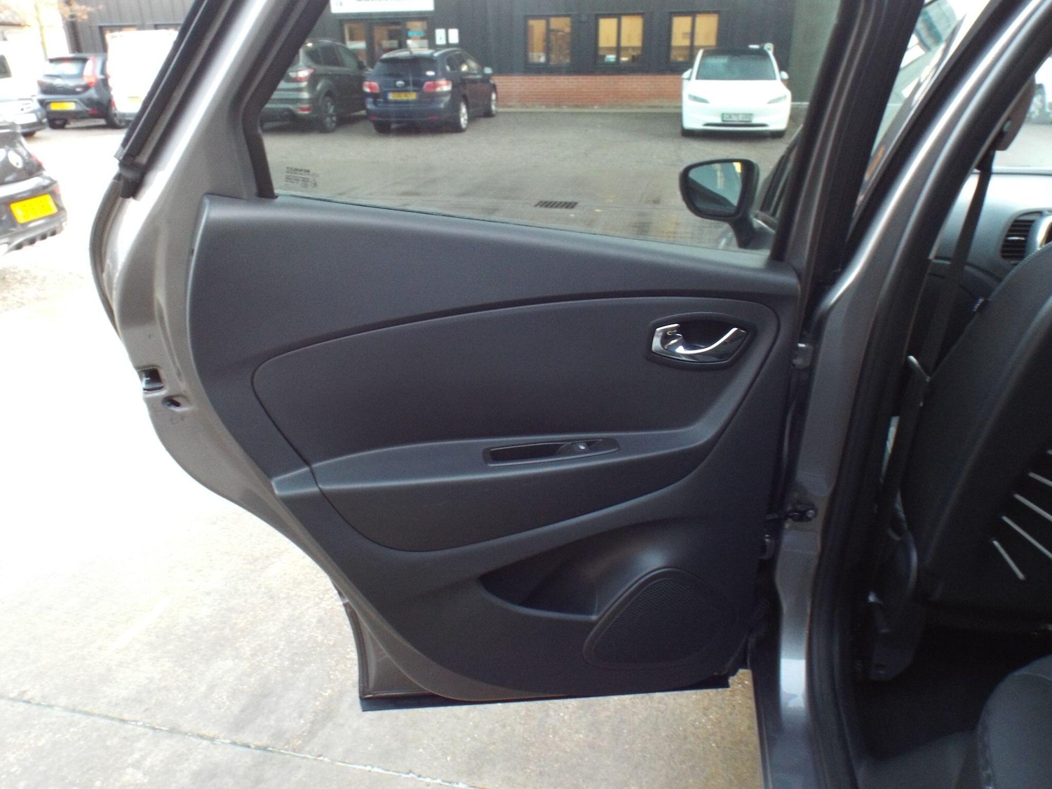 Used Renault Captur 2015 for sale - 76701528: Photo 23